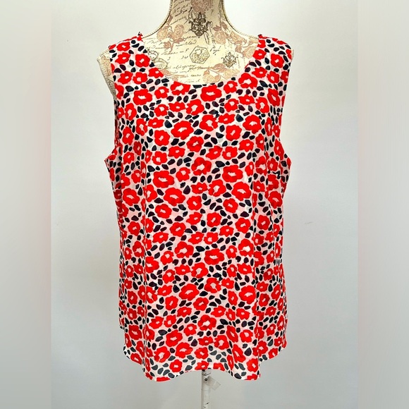 CABI Red, white & navy Flipside Floral ruffle back tank size L - Picture 1 of 13